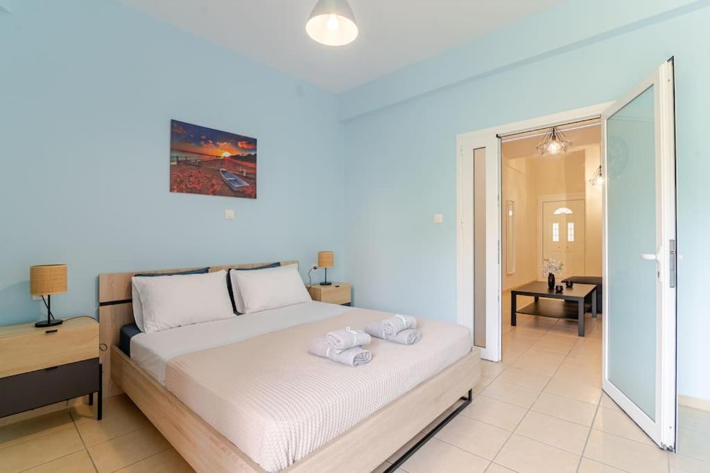Seaside Escape Apartments - Poseidon Palaiá Fókaia Zewnętrze zdjęcie