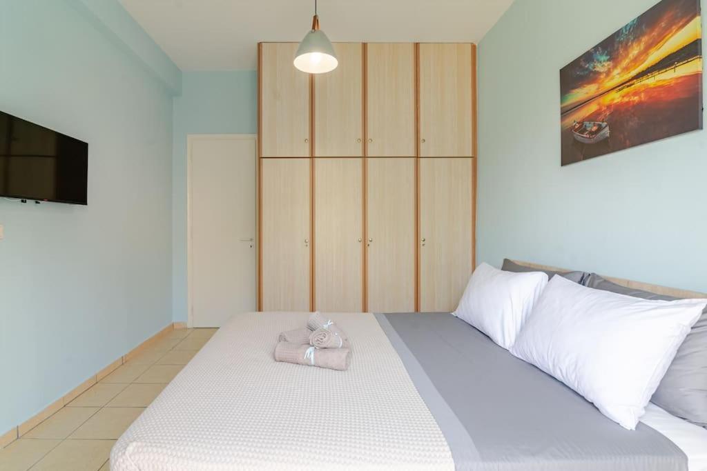 Seaside Escape Apartments - Poseidon Palaiá Fókaia Zewnętrze zdjęcie